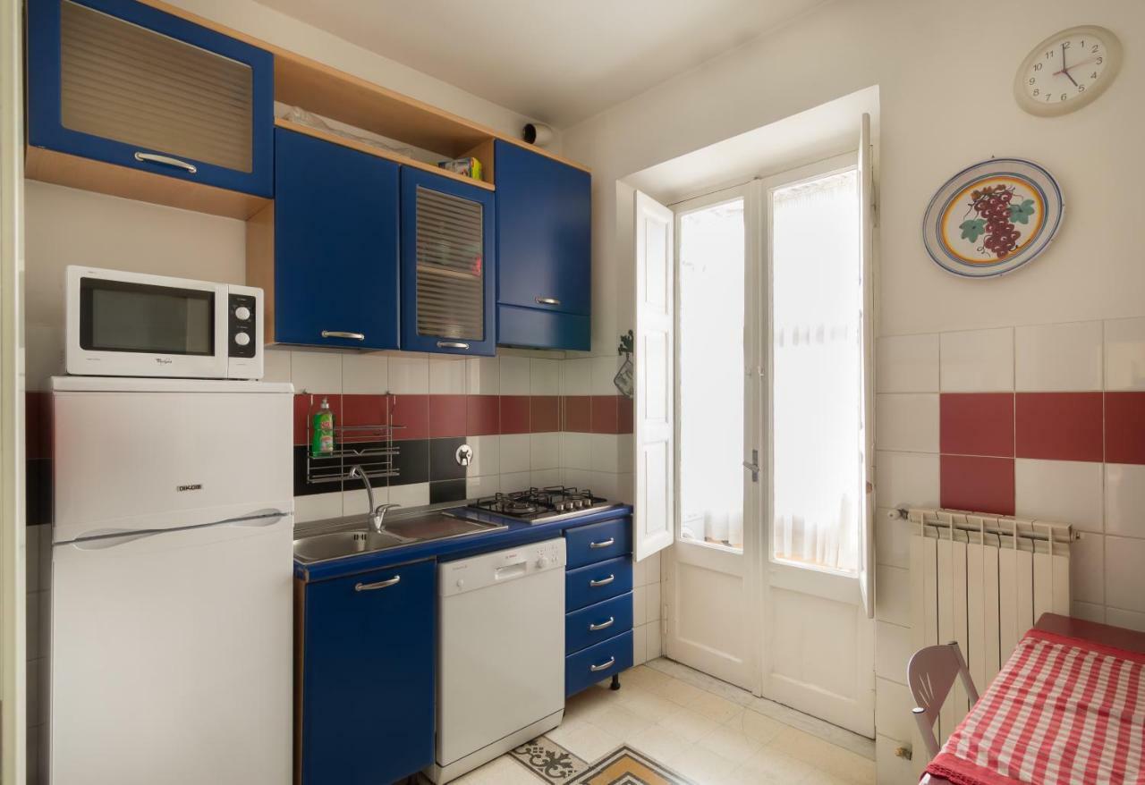 Apartment Star Colours Rom